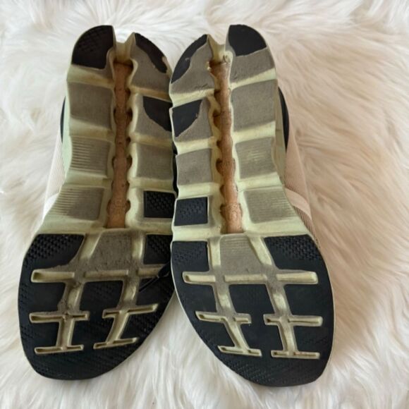 On‎ Cloud Stratus White/black/Green Running Shoes Sz 11